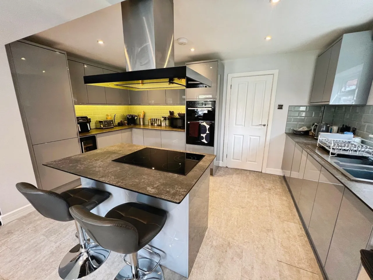 Park Road, Barton-under-Needwood, DE13, photo 6