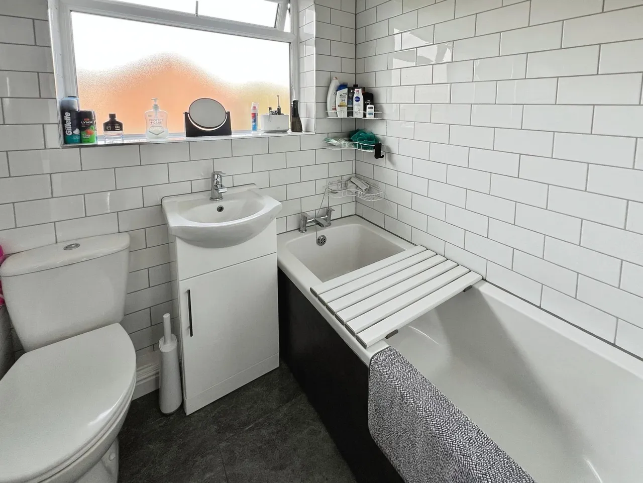Park Road, Barton-under-Needwood, DE13, photo 14