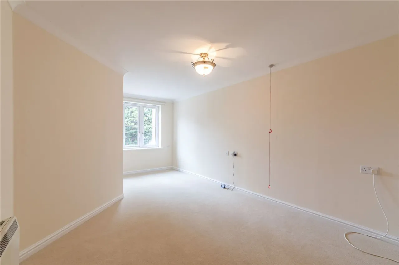 Oyster Lane, Byfleet, West Byfleet, S..., photo 6