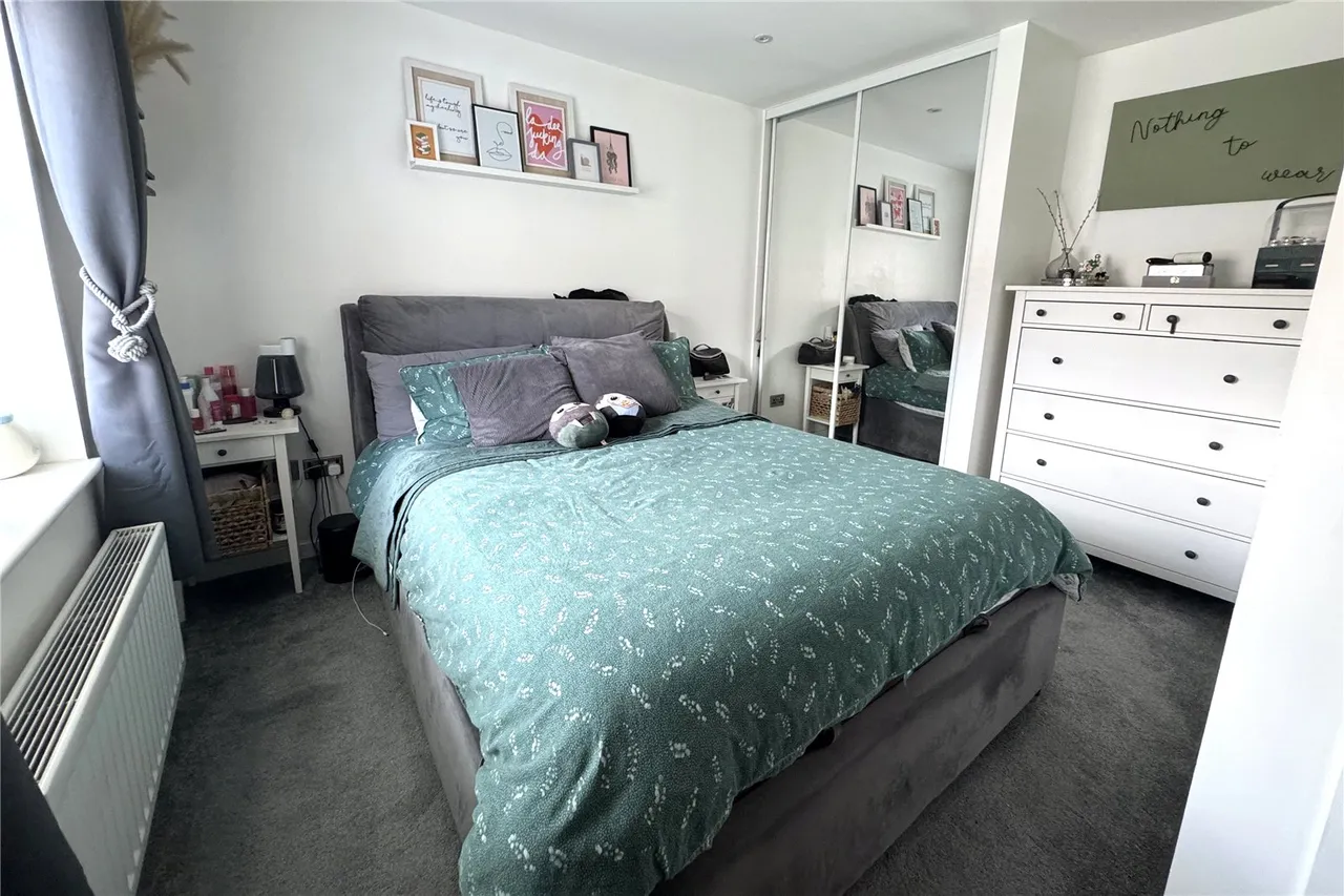 Maybery House, Sopwith Drive, Farnborough, Hampshire, GU14 6GP, photo 4