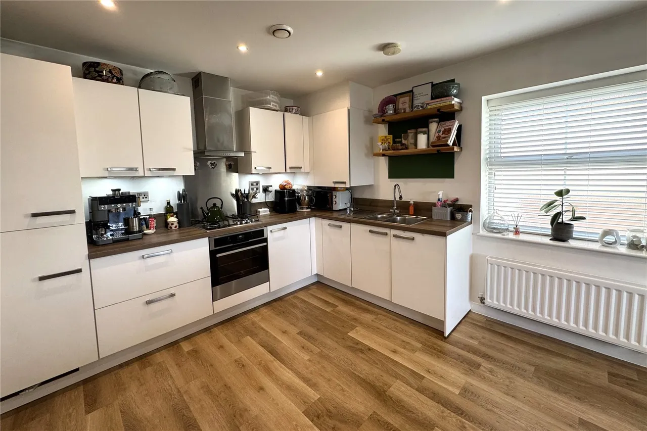 Maybery House, Sopwith Drive, Farnborough, Hampshire, GU14 6GP, photo 10