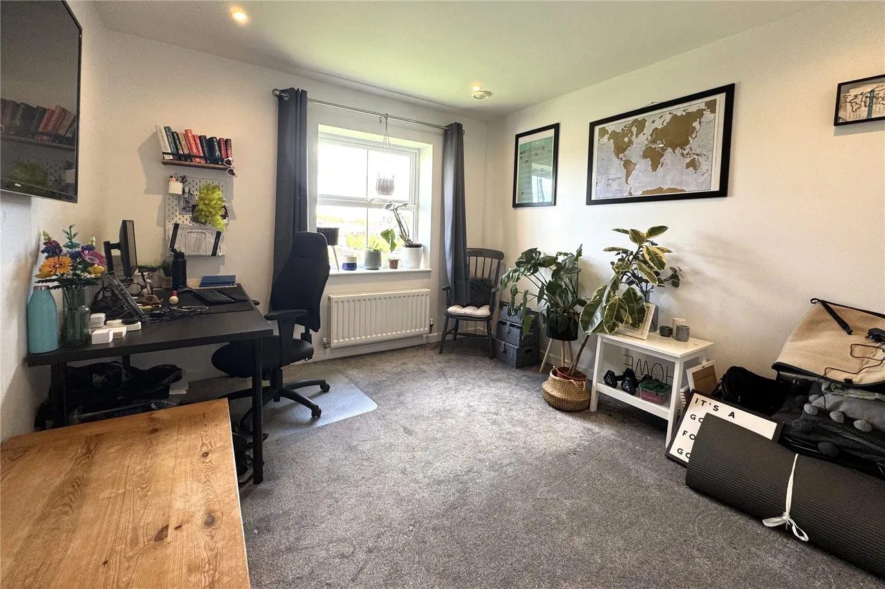 Maybery House, Sopwith Drive, Farnborough, Hampshire, GU14 6GP, photo 5
