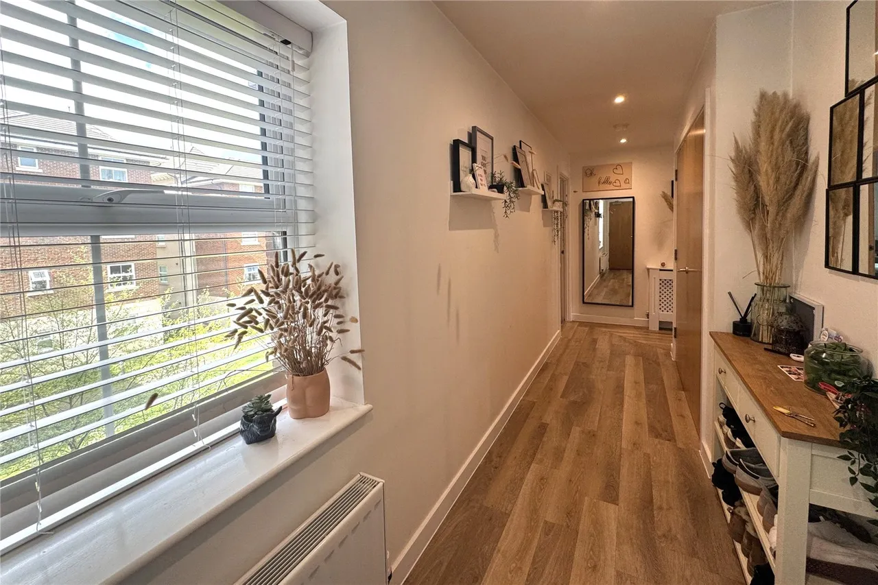 Maybery House, Sopwith Drive, Farnborough, Hampshire, GU14 6GP, photo 13