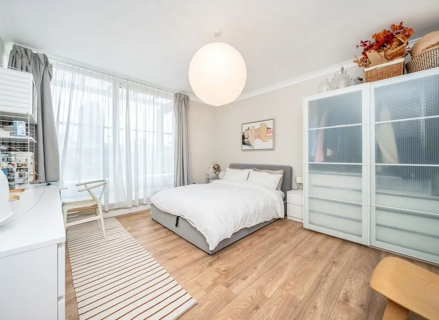 Boardwalk Place, Canary Wharf, E14, photo 11