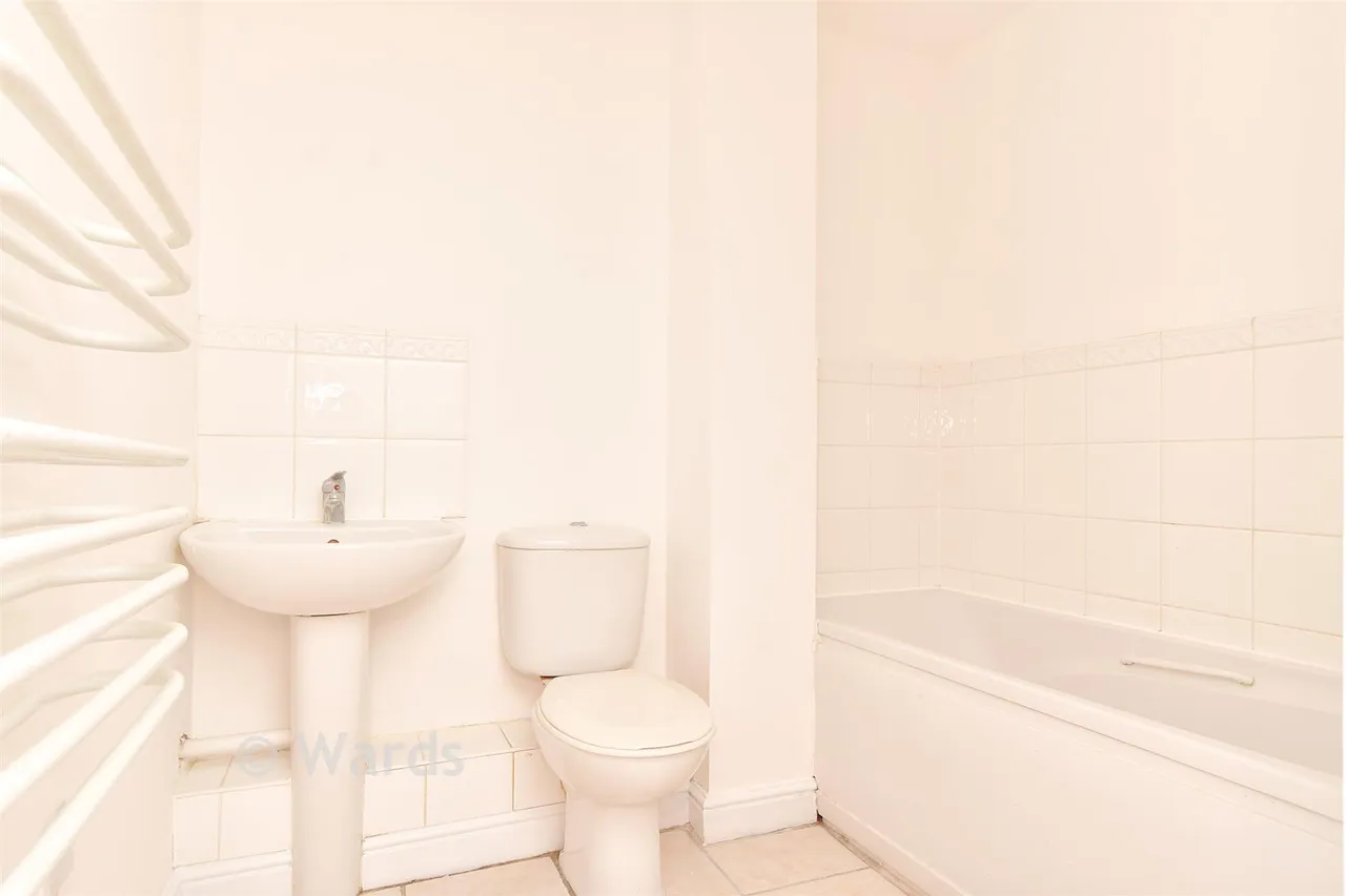 Stuart Road, Gravesend, DA11, photo 11