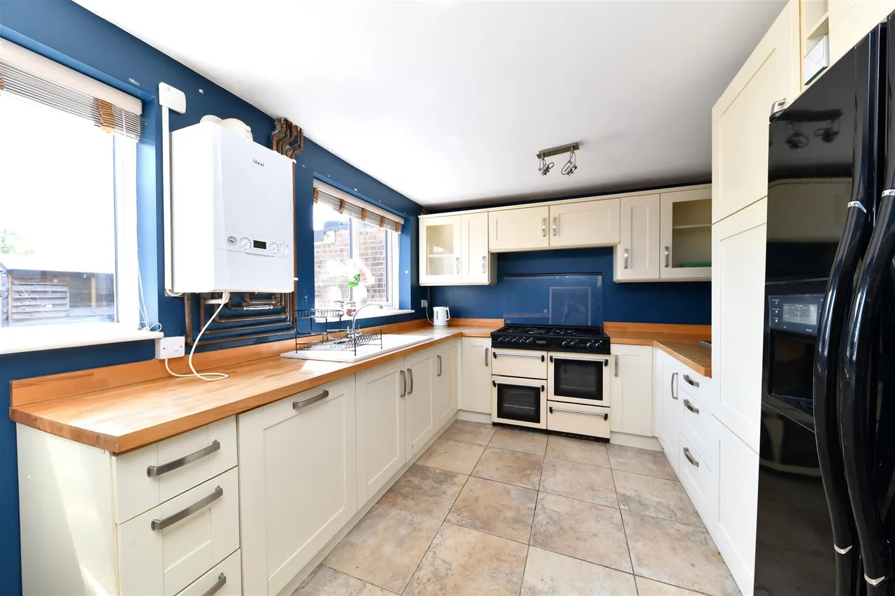 Jessop Road, Stevenage, Herts, SG1 5NG, photo 8