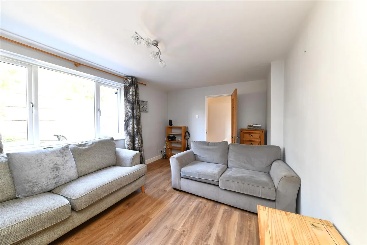 Jessop Road, Stevenage, Herts, SG1 5NG, photo 9