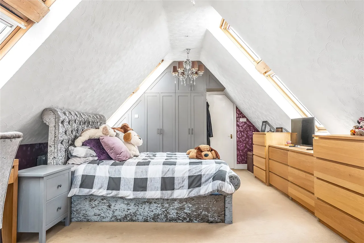 Kirkefields, Guildford, GU2, photo 12