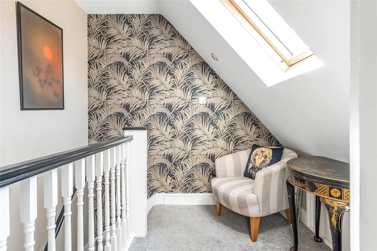 Kirkefields, Guildford, GU2, photo 13