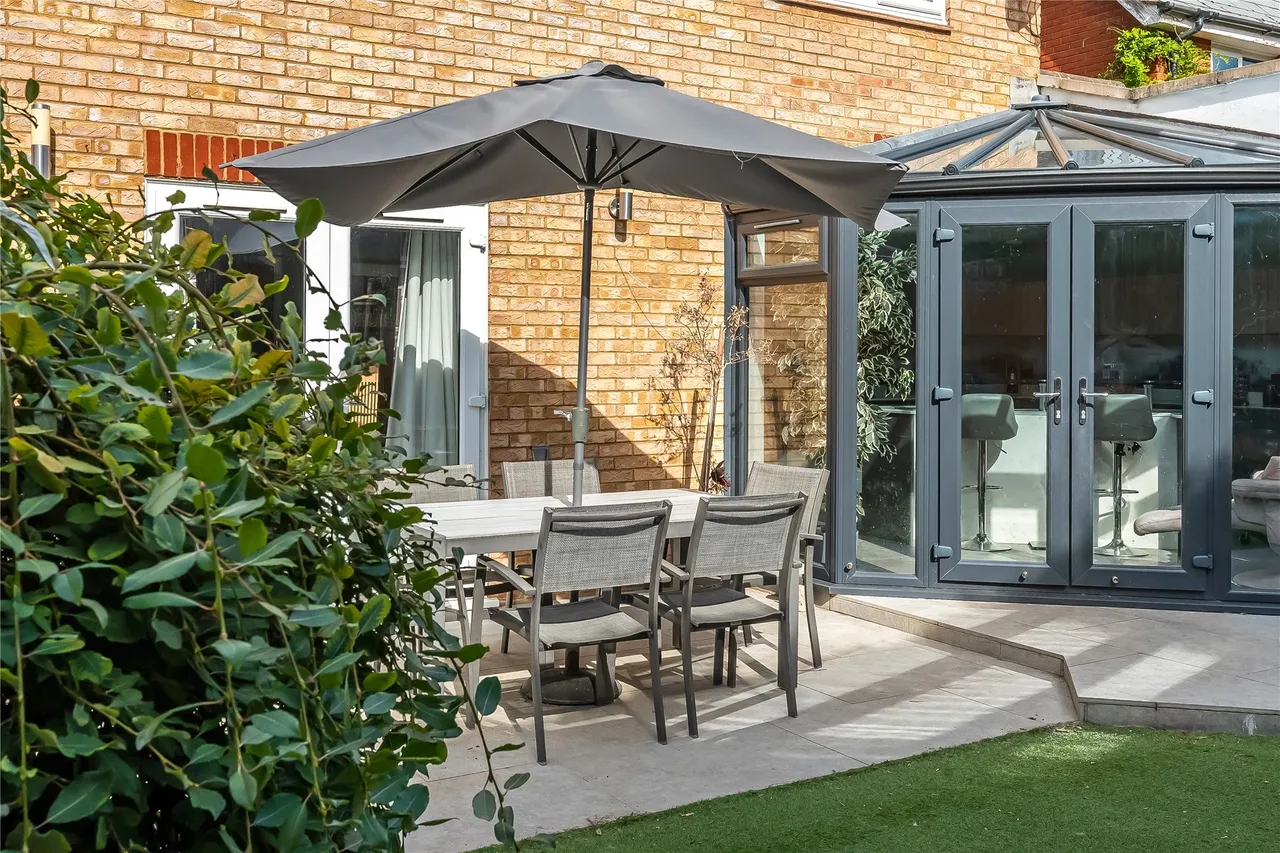 Kirkefields, Guildford, GU2, photo 32