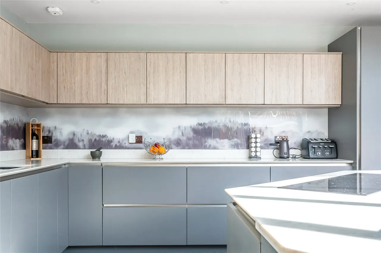 Kirkefields, Guildford, GU2, photo 36