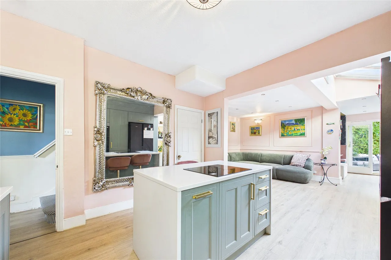 Gordon Avenue, Camberley, GU15, photo 4