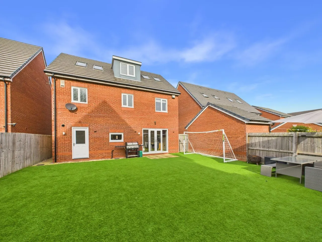 Lenton Avenue, Formby, L37, photo 20
