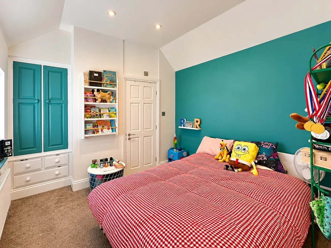 Lyndon Close, Bramham, LS23, photo 10