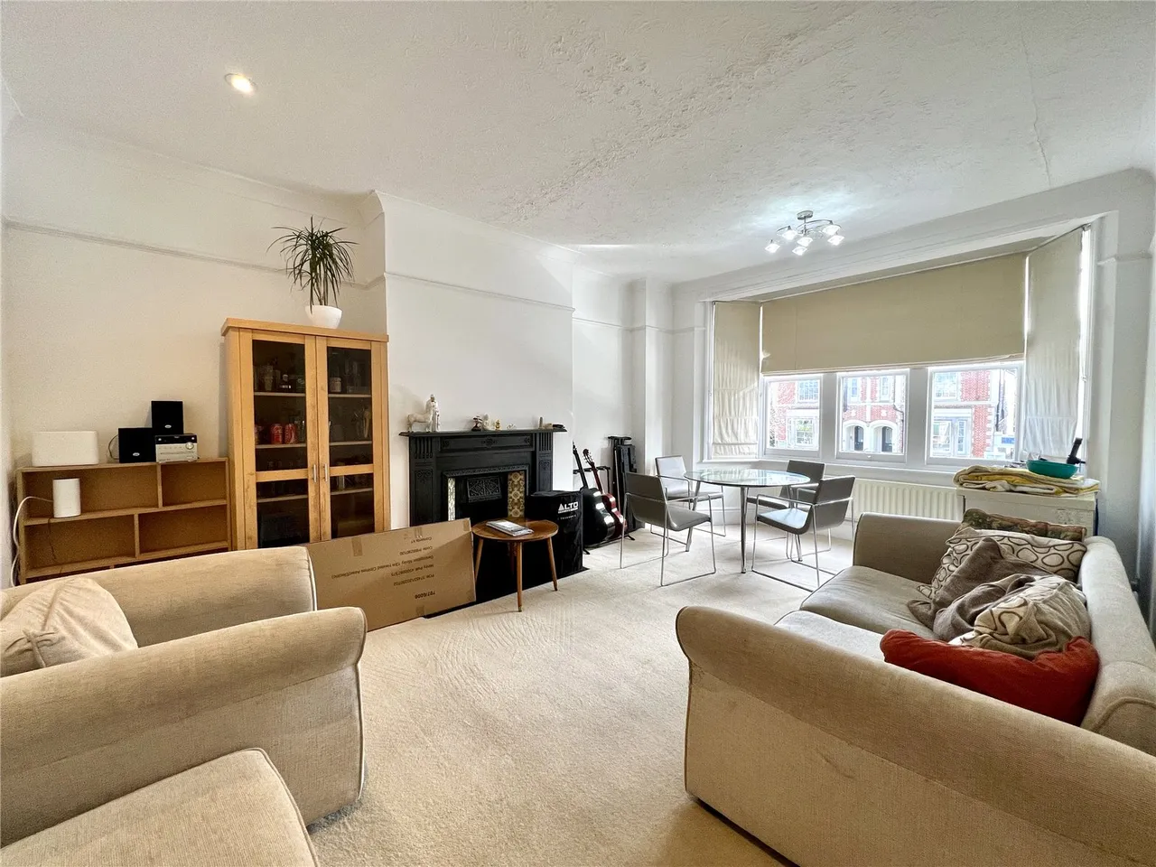 London Road, Guildford, GU1, photo 2