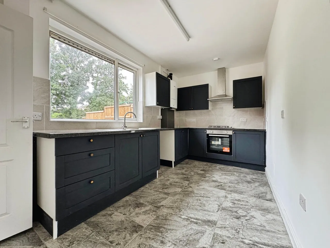 Valpy Avenue, Tonge Moor, BL2, photo 4
