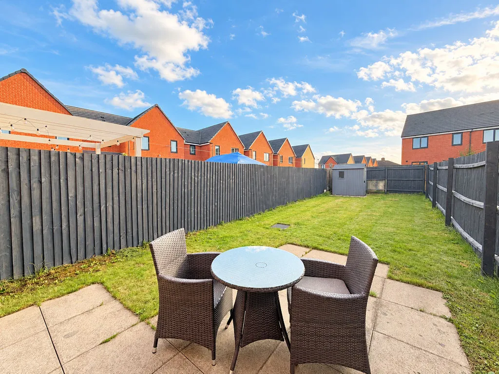 Juniper Road, Goscote, WS3, photo 11