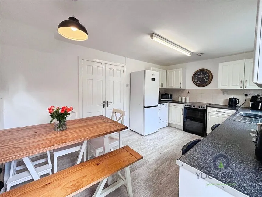 Beechwood Road, Stocksbridge, Sheffield, S36, photo 5