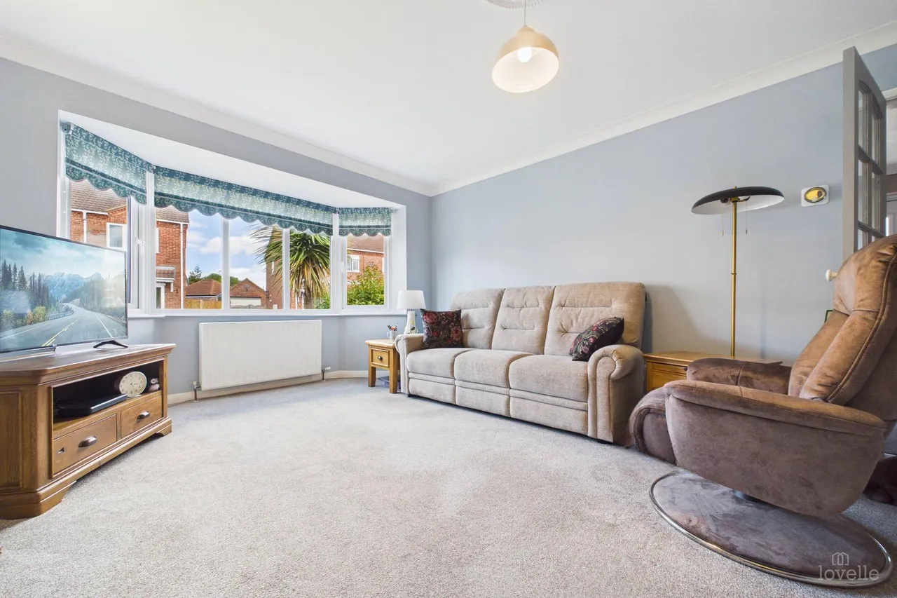 St. Michaels Court Goxhill, DN19, photo 3