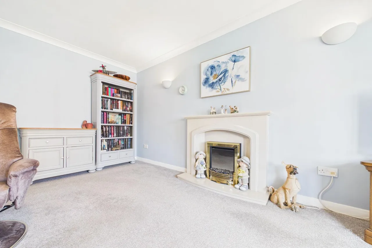 St. Michaels Court Goxhill, DN19, photo 5