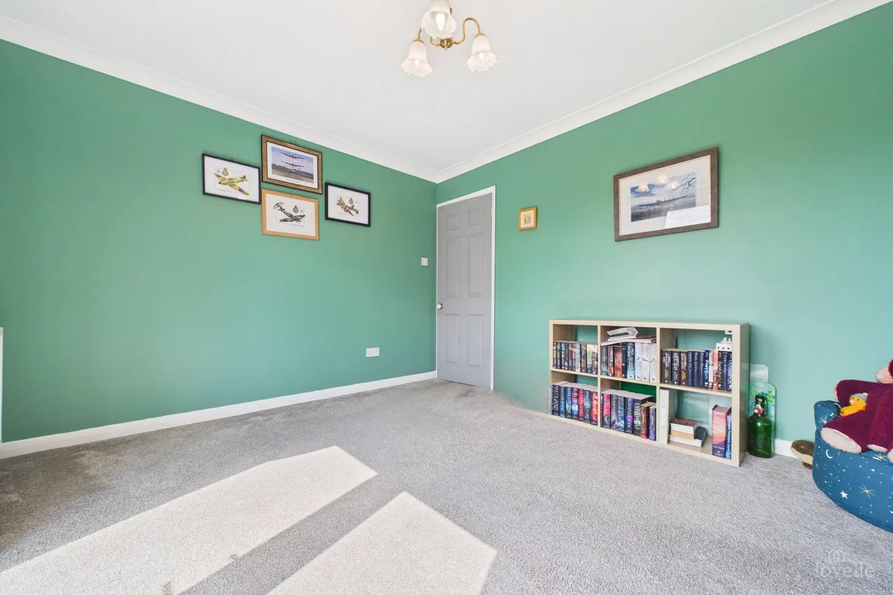 St. Michaels Court Goxhill, DN19, photo 18