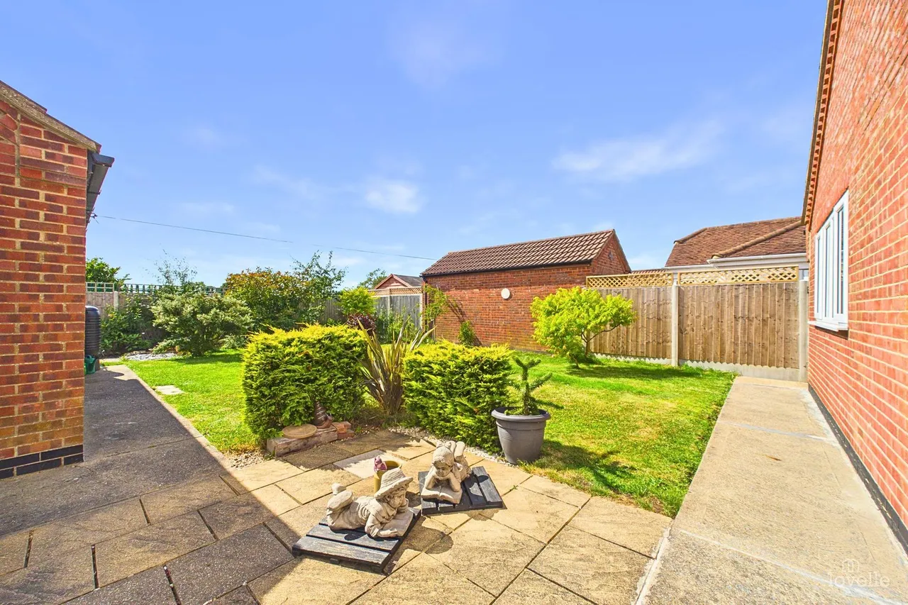 St. Michaels Court Goxhill, DN19, photo 20