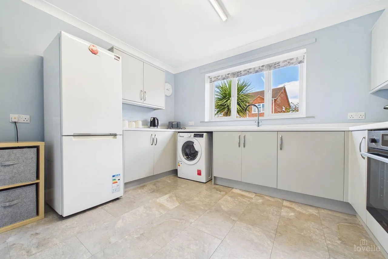 St. Michaels Court Goxhill, DN19, photo 7