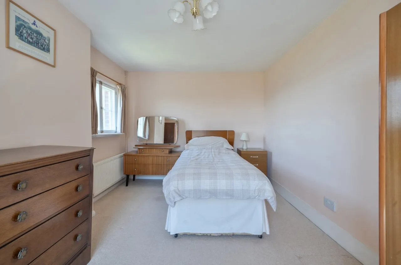 The Street, Dallington, TN21, photo 12