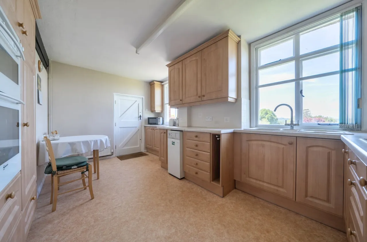 The Street, Dallington, TN21, photo 4