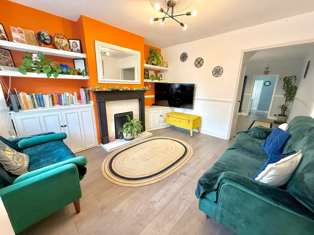 Houghton Road, Dunstable LU5 5AD, photo 2