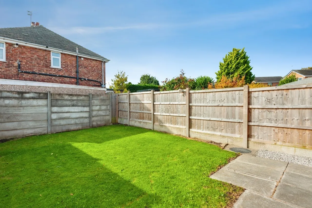 Mosedale Avenue, St. Helens, WA11, photo 10