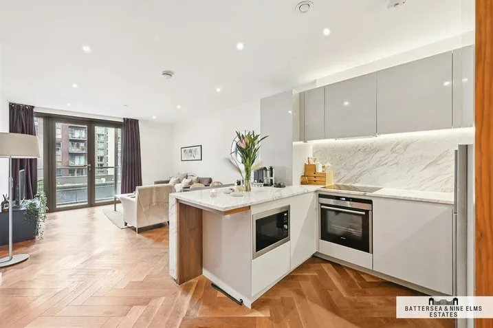 Embassy Gardens, SW11, photo 6