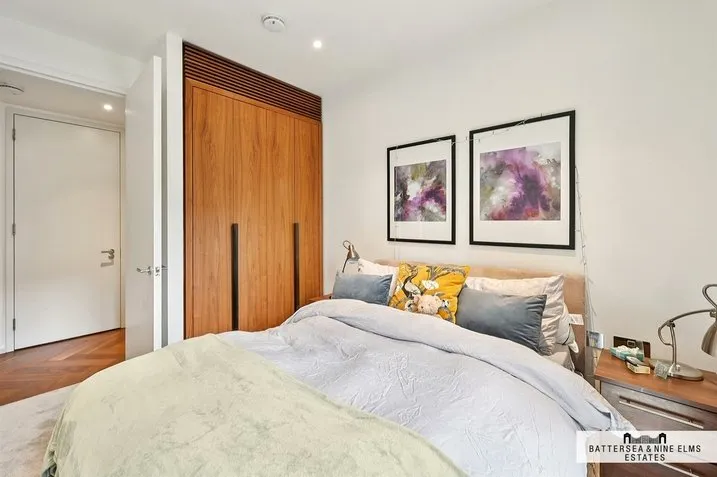 Embassy Gardens, SW11, photo 13