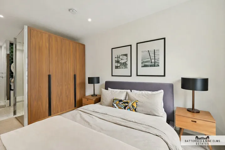 Embassy Gardens, SW11, photo 9