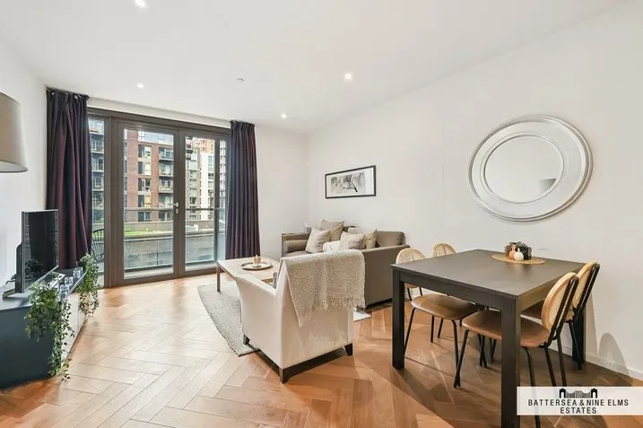 Embassy Gardens, SW11, photo 5