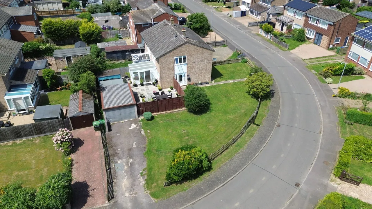 High View, Deanshanger, MK19, photo 3