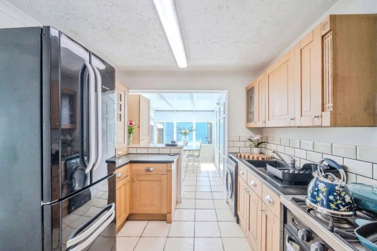 High View, Deanshanger, MK19, photo 14