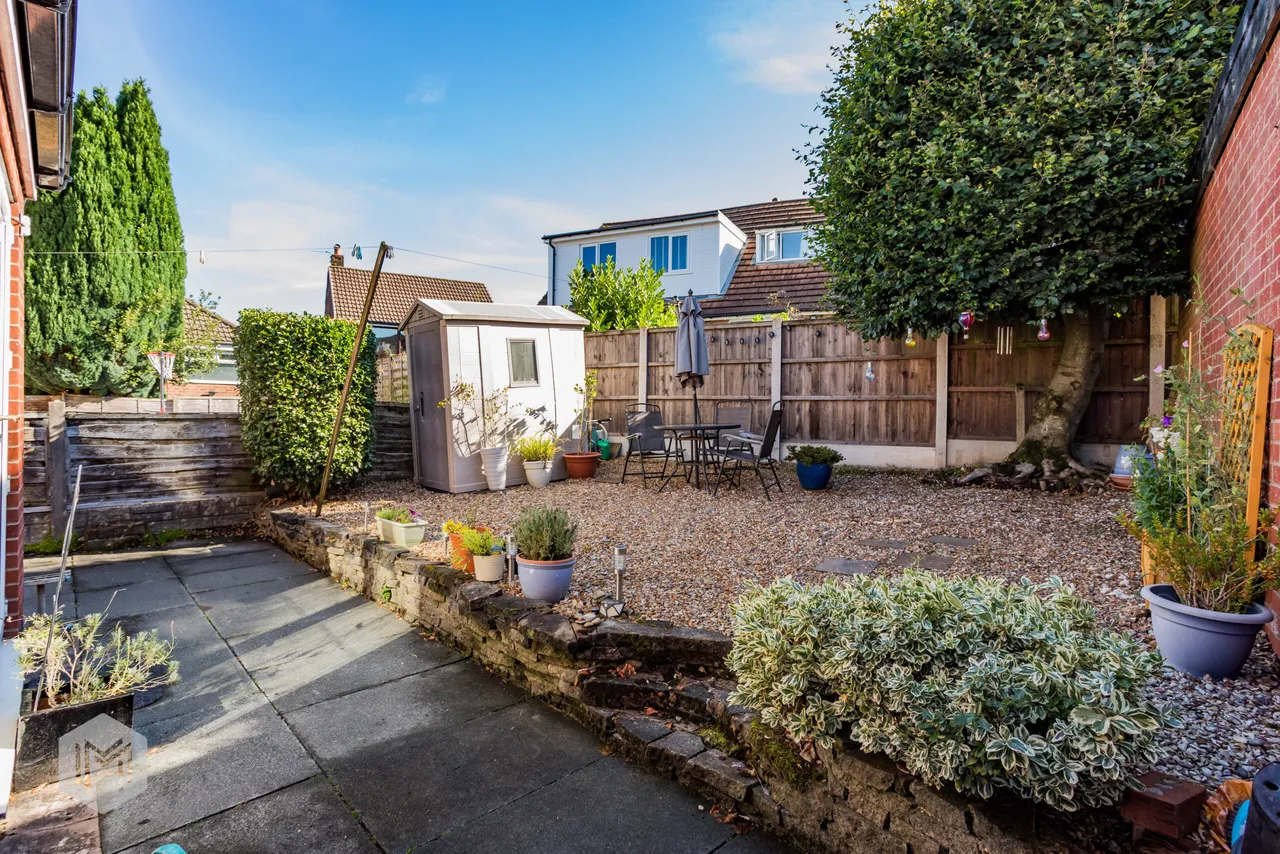 Gleaves Avenue, Bolton, BL2 4ET, photo 14