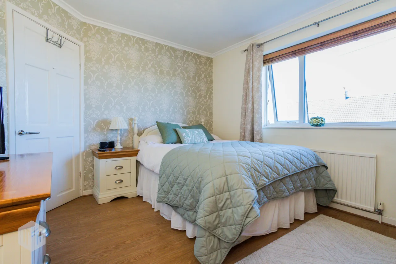 Gleaves Avenue, Bolton, BL2 4ET, photo 10