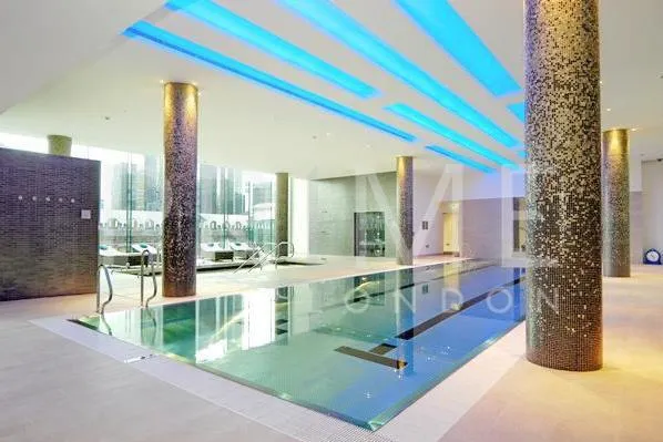 Pan Peninsula East, Canary Wharf, E14, photo 7