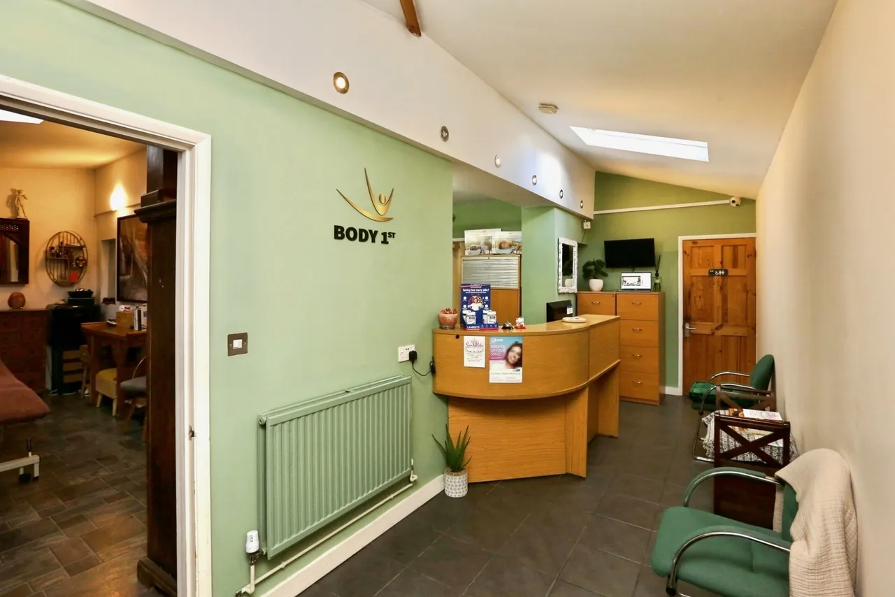Bitterne Road West, Southampton, SO18, photo 11
