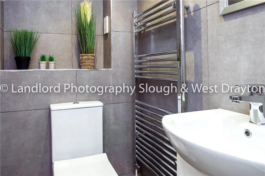 Broomfield, Guildford, GU2, photo 10