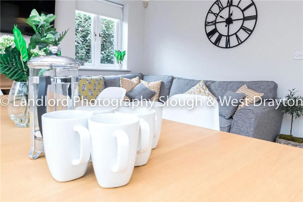 Broomfield, Guildford, GU2, photo 5