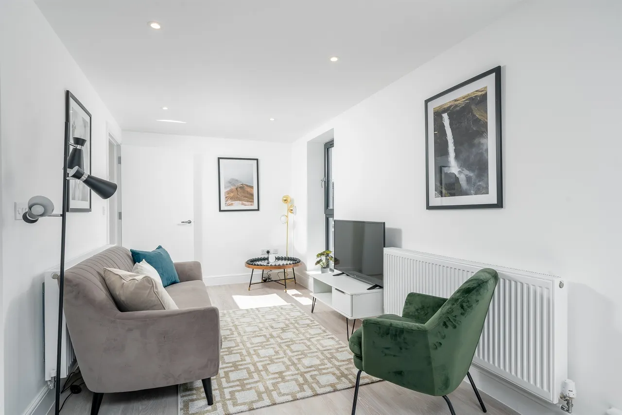 1 bed flat for sale — Cambridge Place, Aylesbury