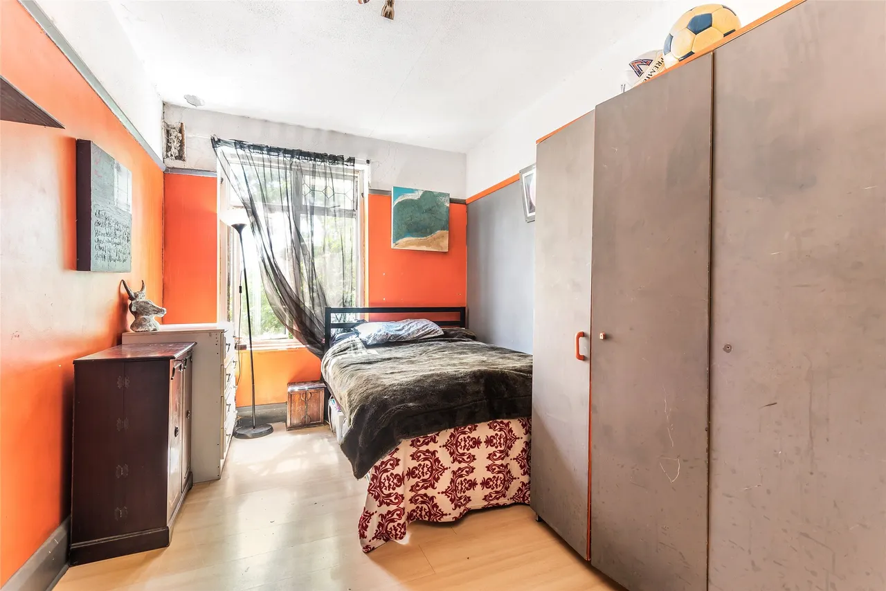 Stonegate Court, Buck Lane, NW9 0AL, photo 3