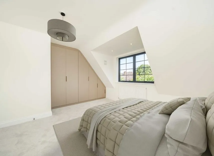 Cricklade Avenue, Streatham Hill, SW2, photo 9