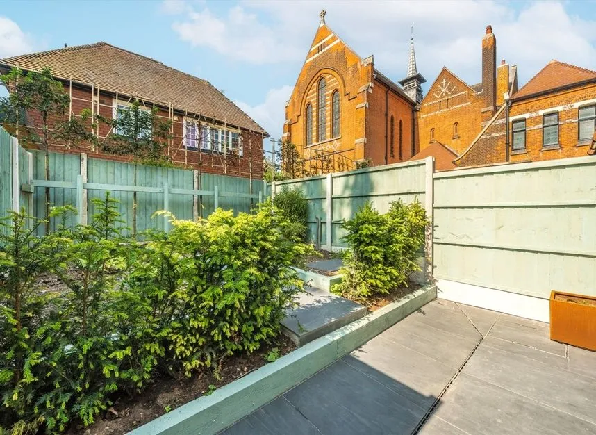 Cricklade Avenue, Streatham Hill, SW2, photo 6