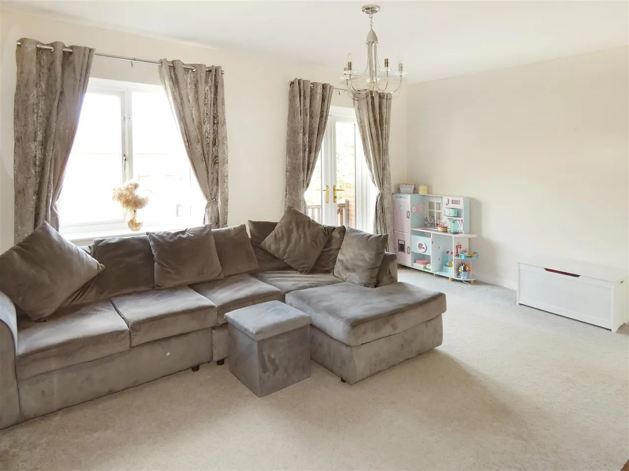 Dinsdale Gardens, Rustington, photo 12