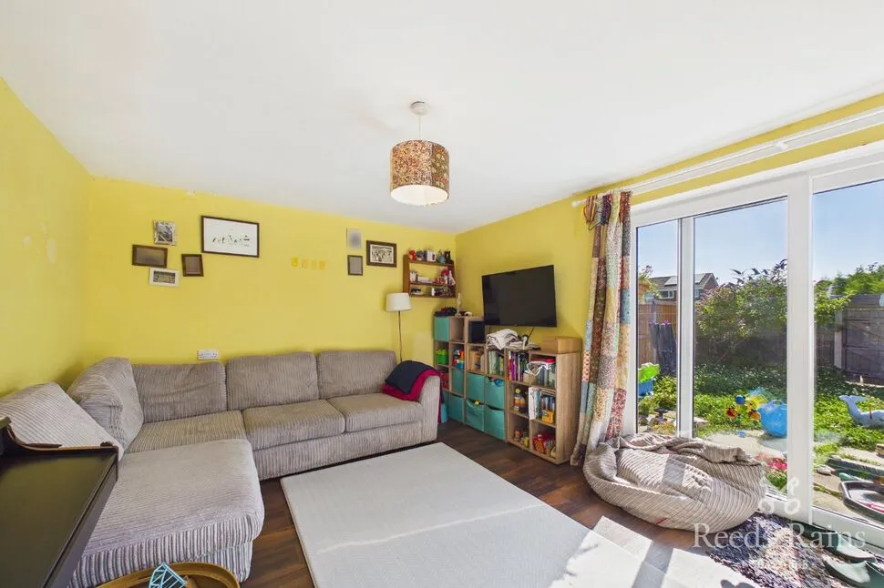 Starrgate Drive, Ashton-on-Ribble, Lancashire, PR2, photo 4