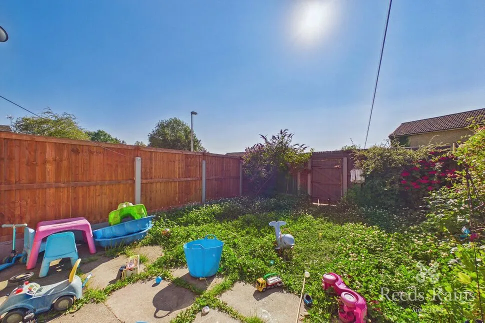 Starrgate Drive, Ashton-on-Ribble, Lancashire, PR2, photo 9